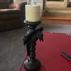 Black crow Halloween candle holder.